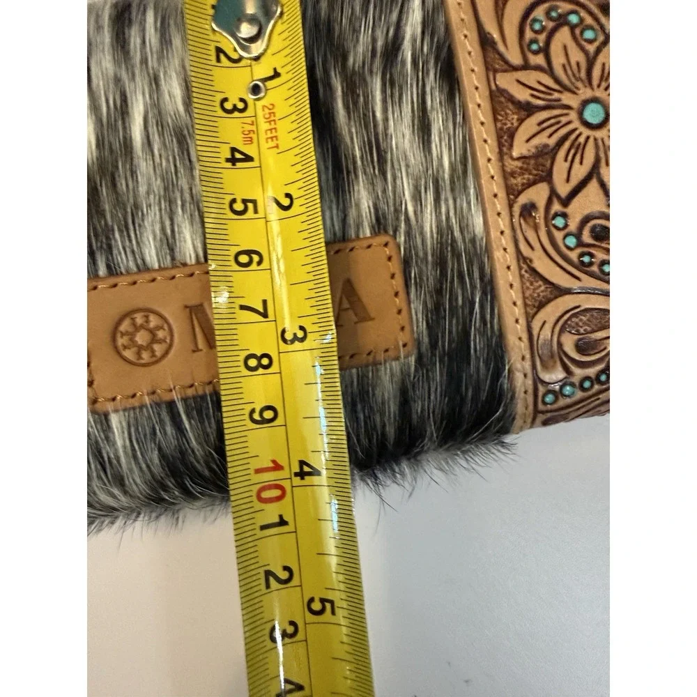 NWT Myra Bag Exclusive Hand Tooled Leather Cowhide Wristlet Wallet Turquoise